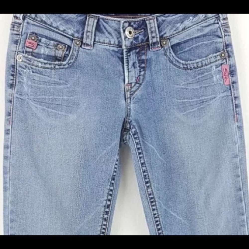ISO Silver Aiko Jeans w/pink stitching accents